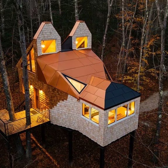 The Copper Fox Treehouse