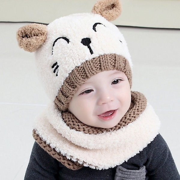 2-piece Baby / Toddler Knitted Animal Design Hat and Scarf Set