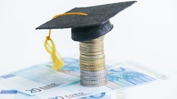开学季 | 法国留学奖学金盘点!中法政府的不同奖学金大全!