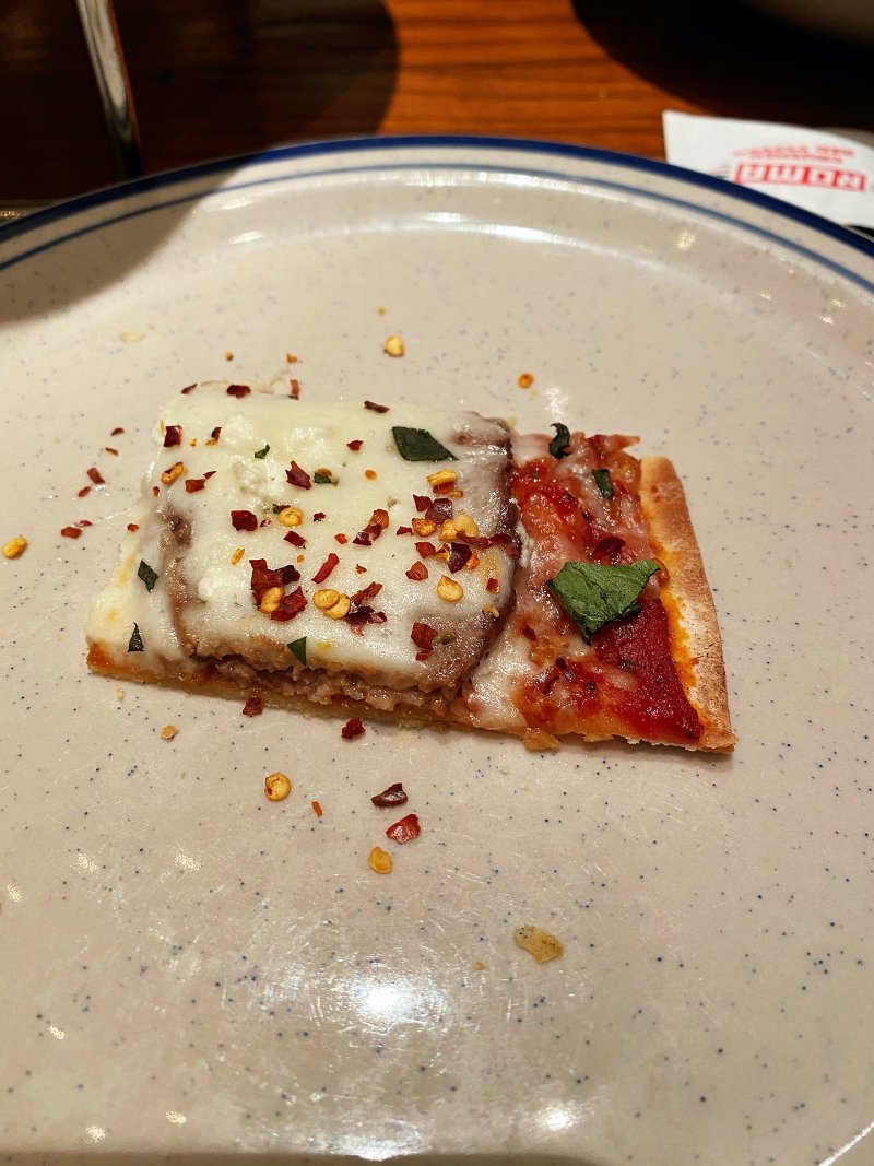 pizza2.JPG