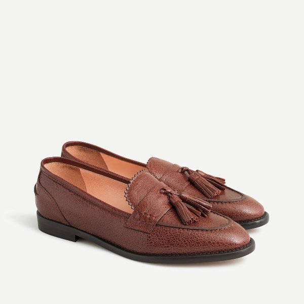 Crackled leather Academy loafers with tassels