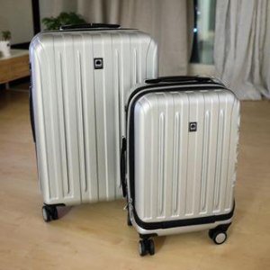 Luggage Sets, Messenger Bags & More @ Amazon.com