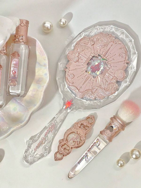 Flower Knows Makeup Mirror,Moonlight Mermaid Hand Mirror Pearl Cosmetic Mirror Vanity Mirror Portable Beauty Mirror For Home