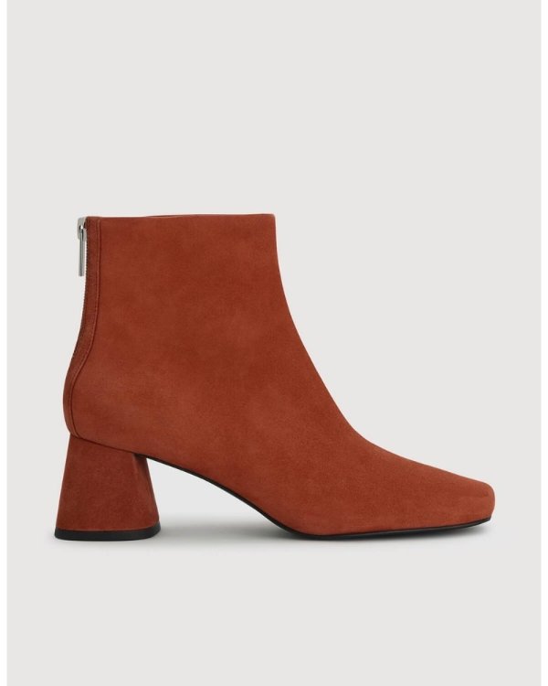 Leather Tasselled Tri-Fold WalletRuched Clutch Suede Ankle Boots