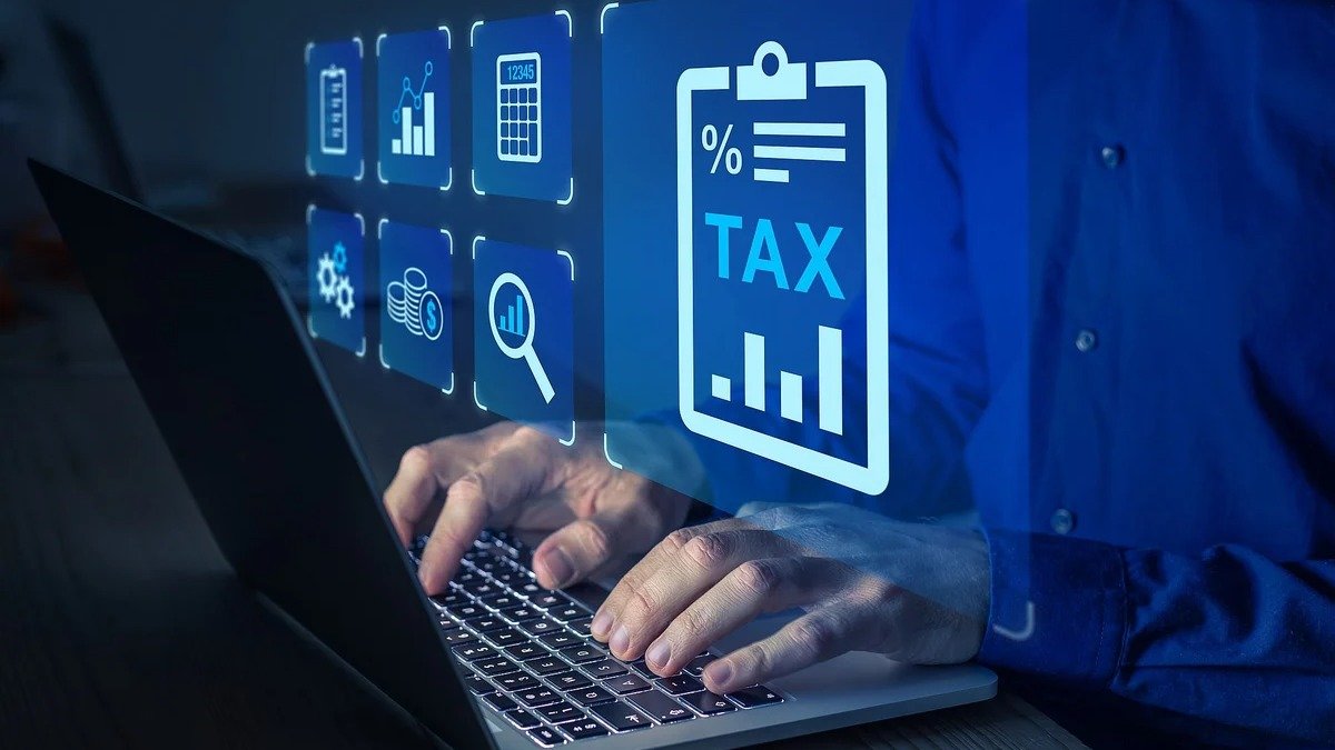 DIY报税：在线报税 VS 下载报税软件，哪个更划算？
