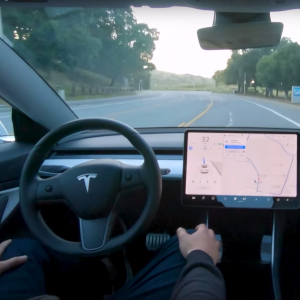 未来真的要来了吗Tesla全自动驾驶演示视频公布