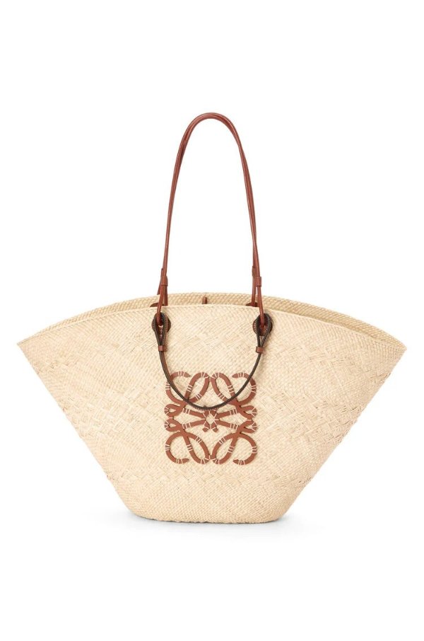 Large Anagram Basket bag in iraca palm and calfskin Natural/Tan - LOEWE