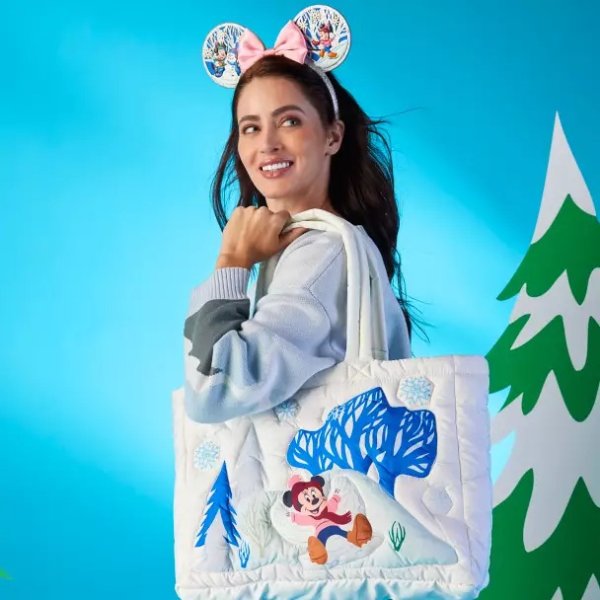 Minnie Mouse Seasonal Homestead Tote Bag