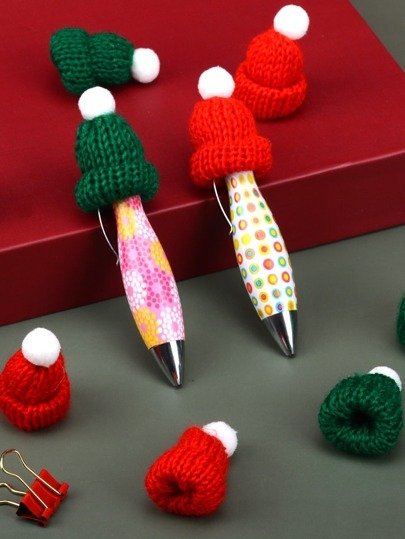 2pcs Pom Pom Decor Knitting Pen Cap