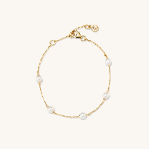 Mini Pearl Satellite Bracelet: Handcrafted in 18k Gold Vermeil | Mejuri