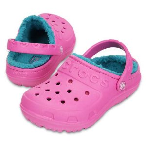 Crocs有儿童款加绒洞洞鞋热卖-两色可选