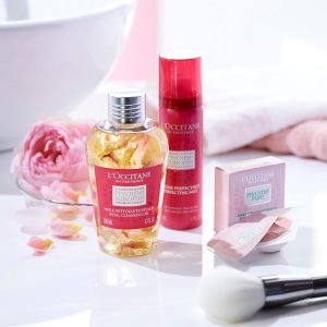 Choose from 4 deluxe beauty gifts @ L'Occitane
