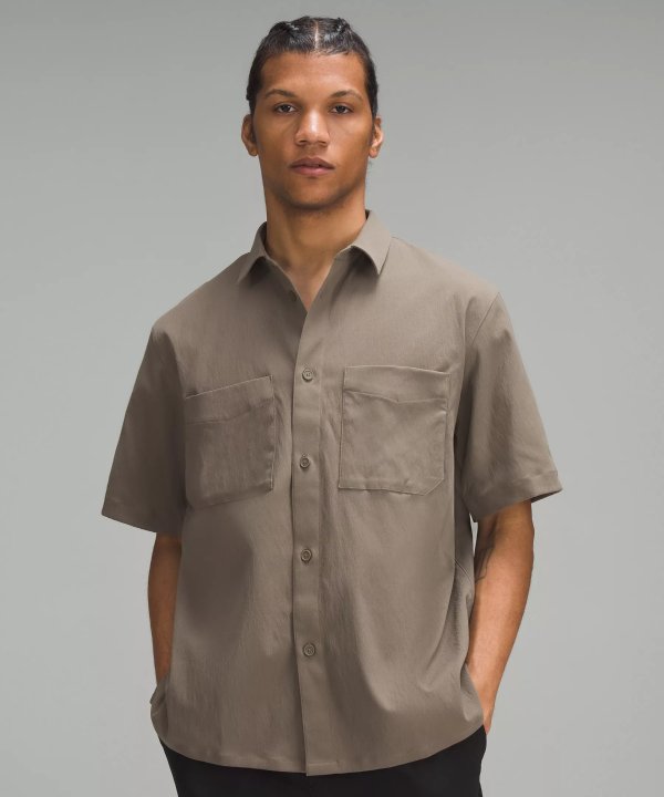 Relaxed-Fit Short Sleeve Button-Up Shirt | Men's Short Sleeve Shirts & Tee's | lululemon