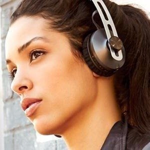 Sennheiser Momentum 2.0 On-Ear Wireless with Active Noise Cancellation - Ivory