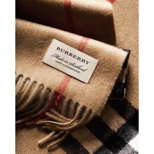 买巴宝莉Burberry男士女士风衣，手袋，围巾，配件送礼品卡