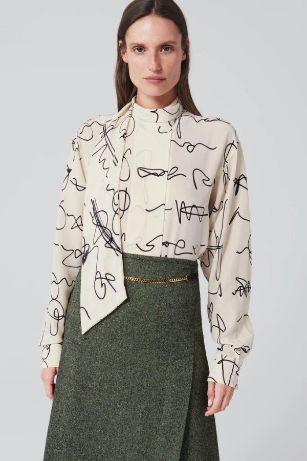 Scarf Neck Blouse in Scribble Print