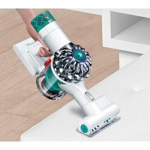 Dyson V6 Handheld Mattress Vacuum @ Amazon