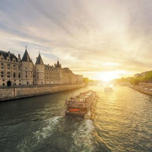 Go City Paris Pass Including Over 60 Attractions