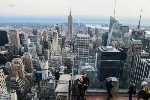 Fifth-Avenue-Shopping-NYC-161004163456003_meitu_58
