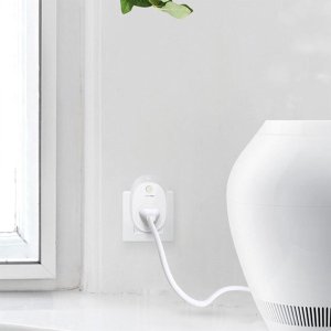 TP-LINK Wi-Fi Smart Plug w/ Energy Monitoring - Works with Amazon Echo