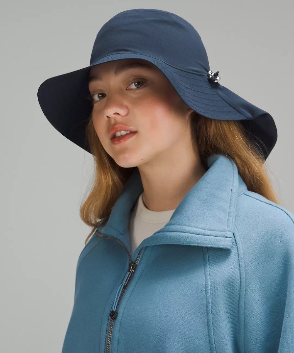 Women's Cinchable Wide Brim Bucket Hat | Women's Hats | lululemon