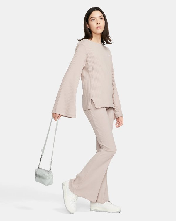 Sportswear Futura Luxe Women's Crossbody Bag (1L)..com
