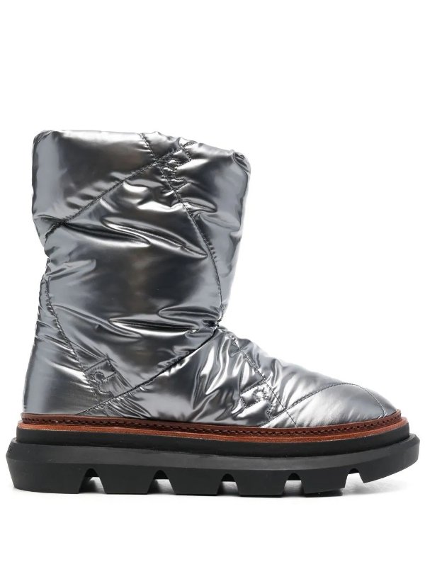 metallic-finish quilted boots