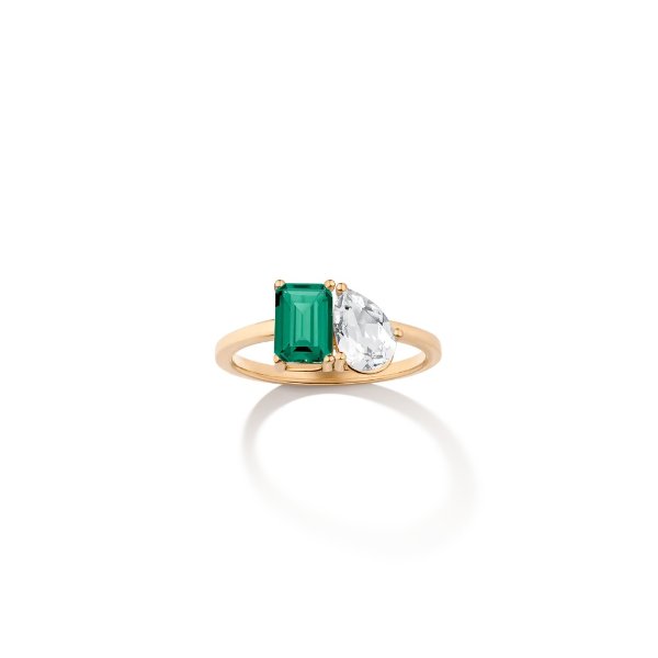 绿白宝石戒指