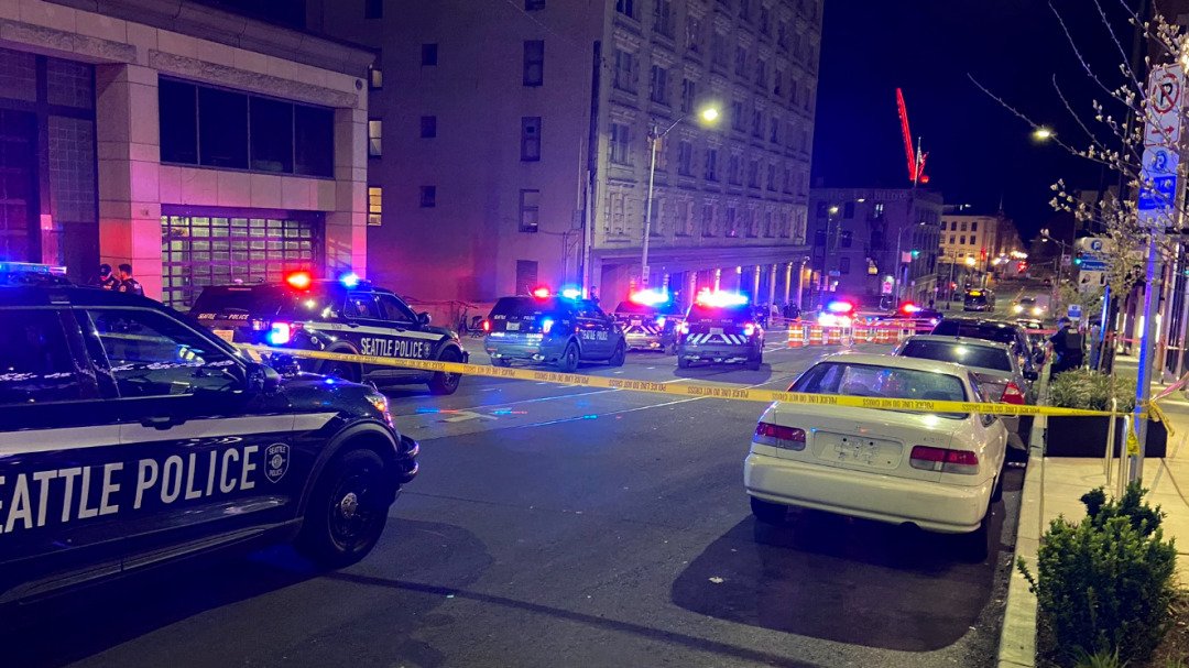 突发！西雅图中国城发生致命枪击，23岁男子当场死亡 