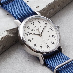 TIMEX OVERSIZED WEEKENDER™ WATCHES@American Eagle