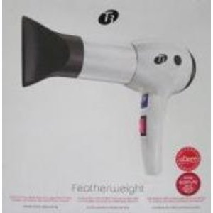 Feather Weight Hair Dryer @ Stockn'Go