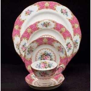 Royal Albert Lady Carlyle 5-Piece Place Setting, Service for 1 @ Amazon