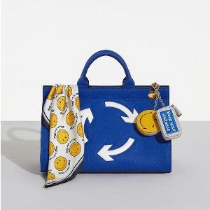 Anya Hindmarch Handbag Sale @ Farfetch