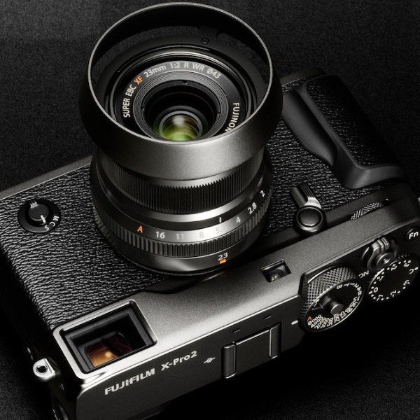 X-Pro2 Mirrorless Camera w/XF 23mm f/2 R WR