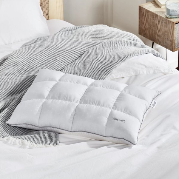 Reversible Memory Foam Pillow with Cooling & Plush Comfort Options