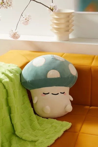 小蘑菇抱枕