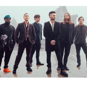 Intimate Maroon 5 concert experience at Universal Orlando