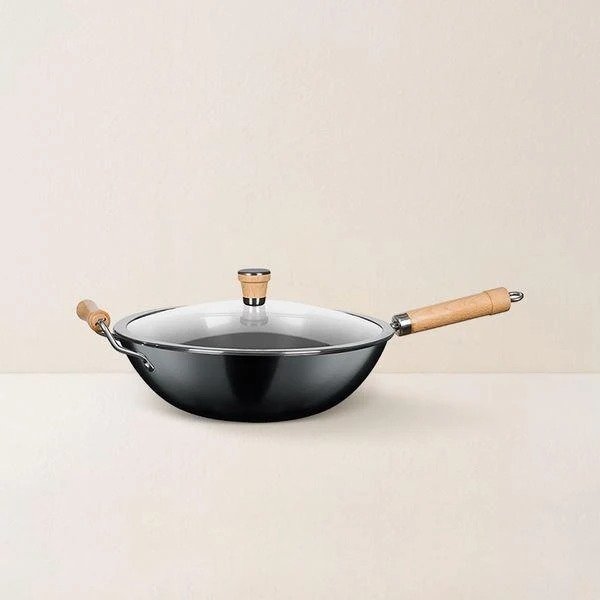 Chinese Fine Iron Rust-proof Anti-Scratch Wok, Lid Included - Size 11.8"