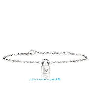Louis Vuitton 路易威登 Make a promise 系列银饰手链热卖