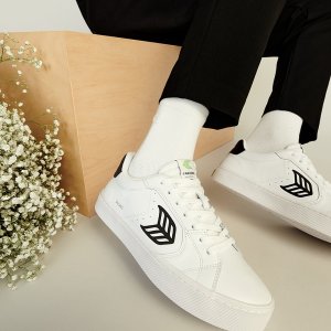 Cariuma官网 新款Salvas潮流板鞋上新 王一博也在穿的品牌