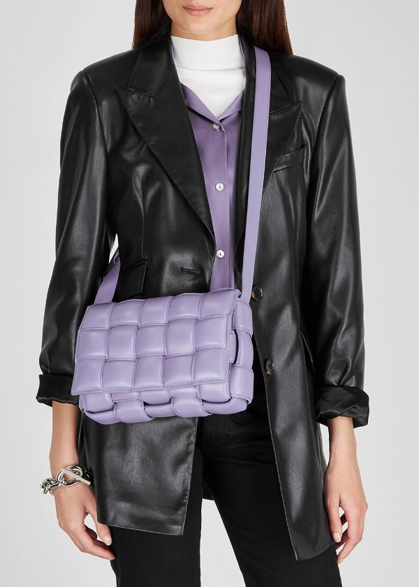 Casette Intrecciato padded leather shoulder bag