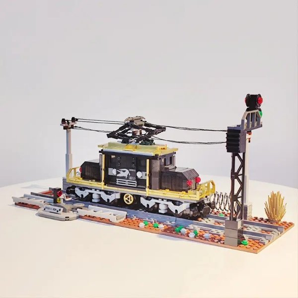 鳄鱼机车火车模型积木