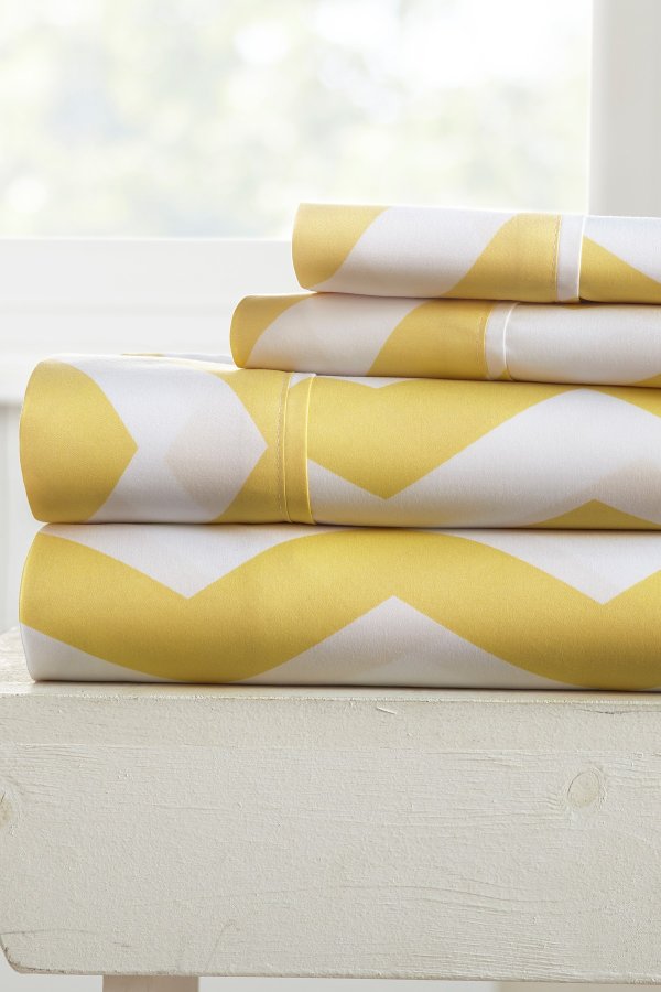 The Home Spun Premium Ultra Soft Arrow Pattern 4-Piece King Bed Sheet Set - Yellow