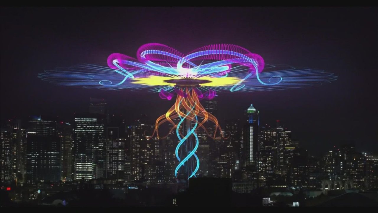 震撼！西雅图2024年太空针史诗级跨年夜，无人机，烟花，灯光秀拉满了！