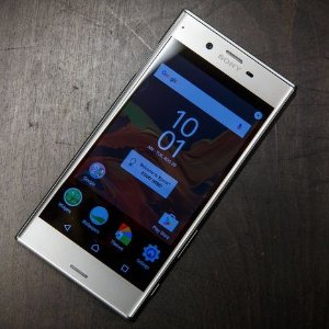 Sony Xperia XZ F8331 32GB Unlocked GSM 4G LTE SmartPhone