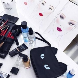 New Release!Nikcy Hilton X Smashbox Limited Edition Makeup Set