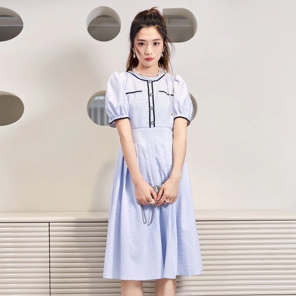 Puff Sleeve Texture Design Temperament Midi Dress | Peacebird Women Fashion