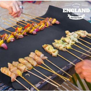 England+Strong Best BBQ Grill Mat (XL 19 x 15.75 inches)