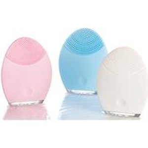 With Any Foreo Purchase @ B-Glowing
