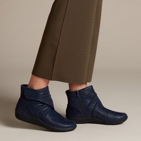 clarks ellis amber boots